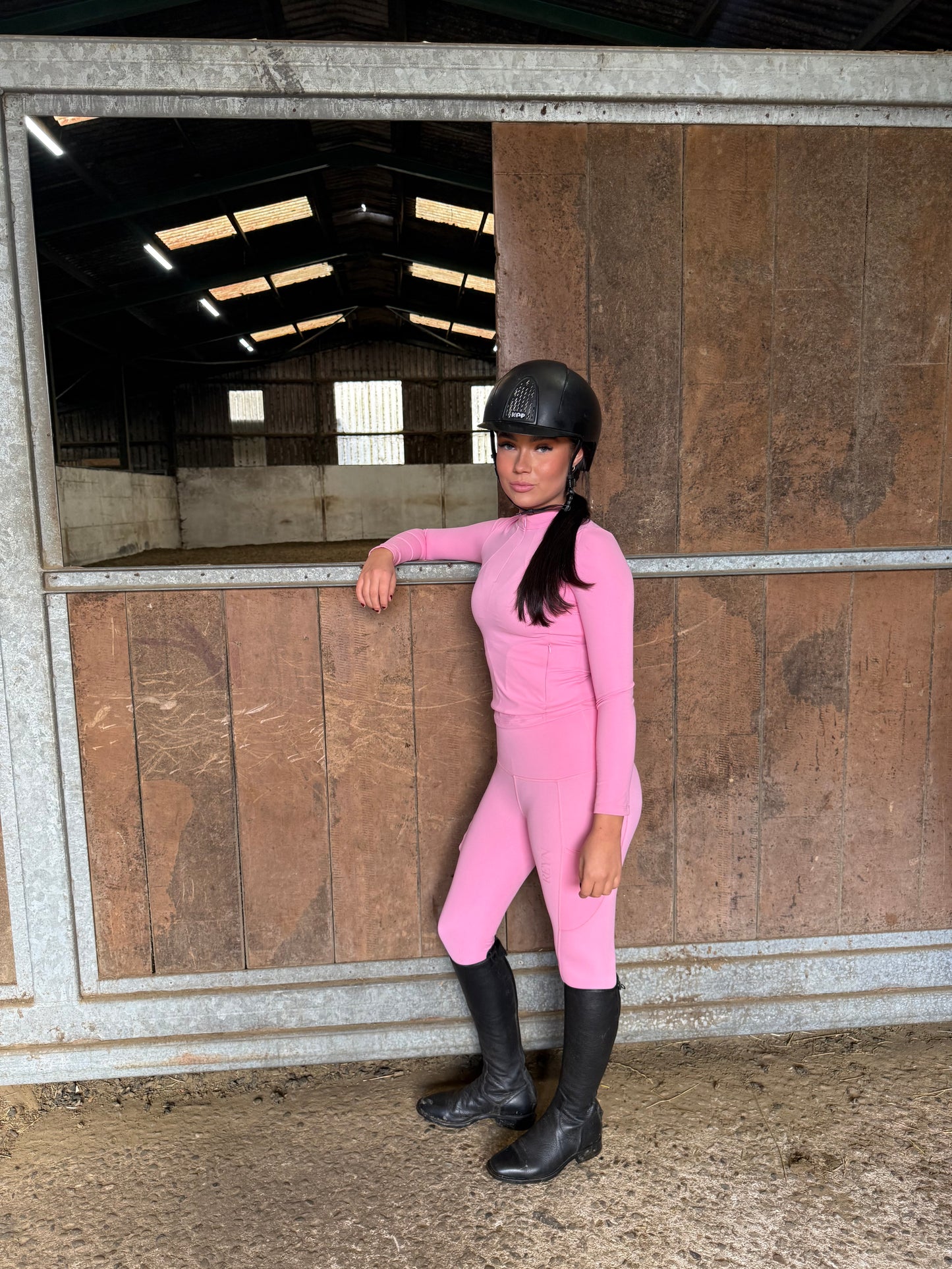 BUBBLEGUM SILICONE LEGGINGS