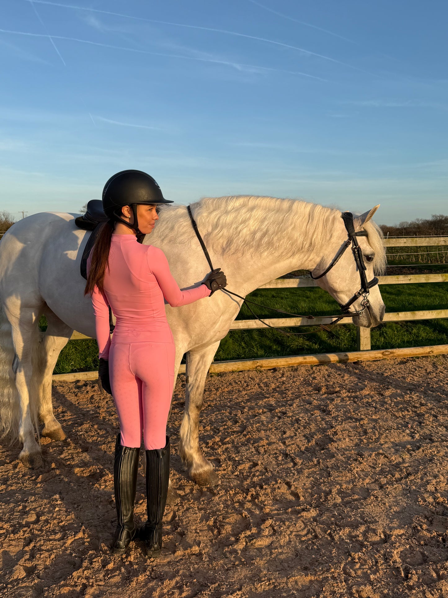 BUBBLEGUM SILICONE LEGGINGS
