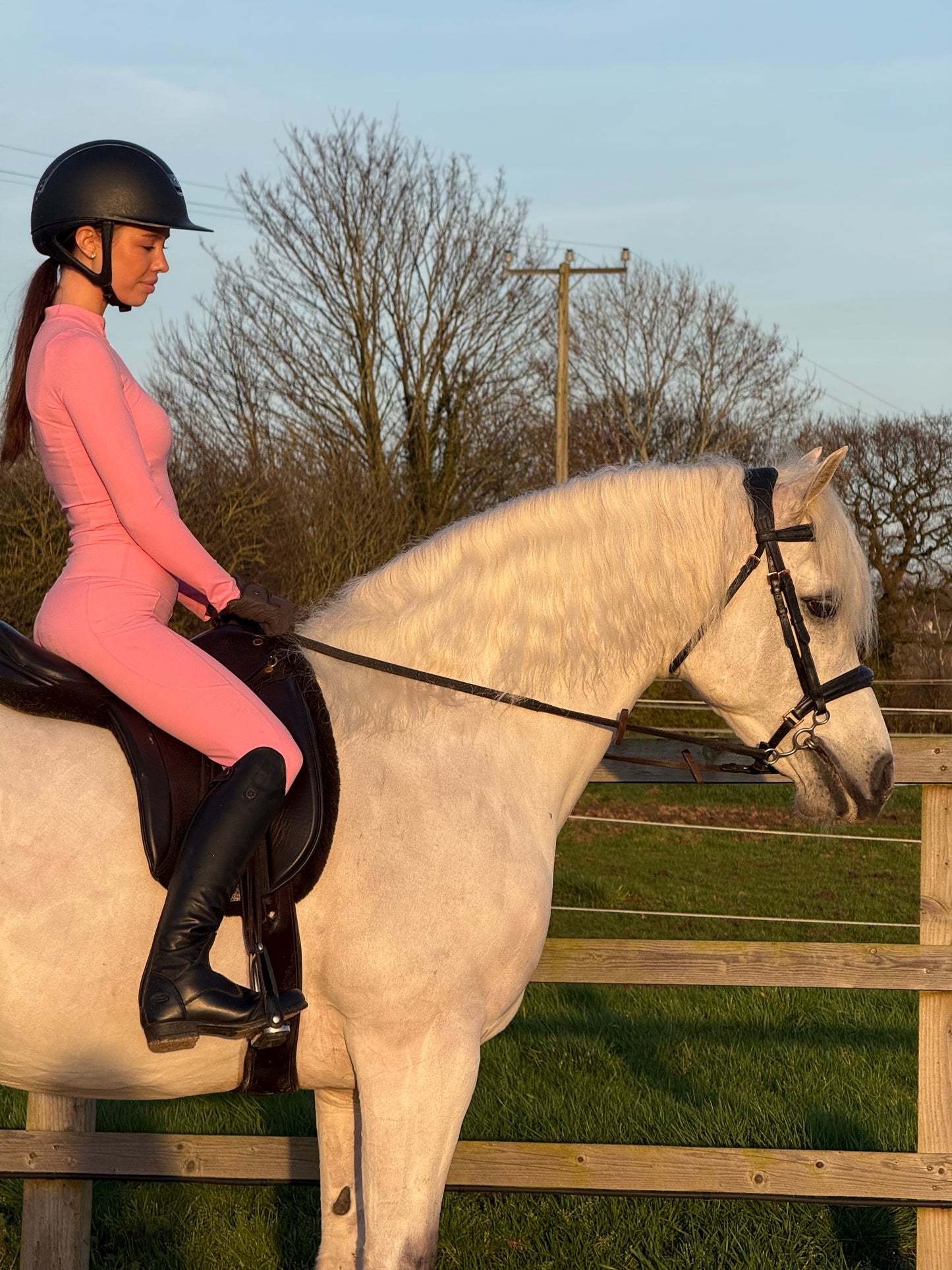 BUBBLEGUM SILICONE LEGGINGS